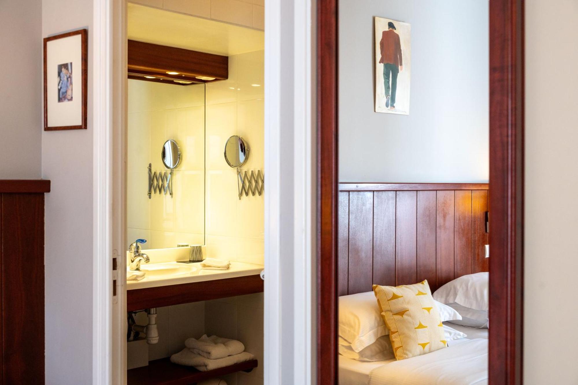 Double Room Bath